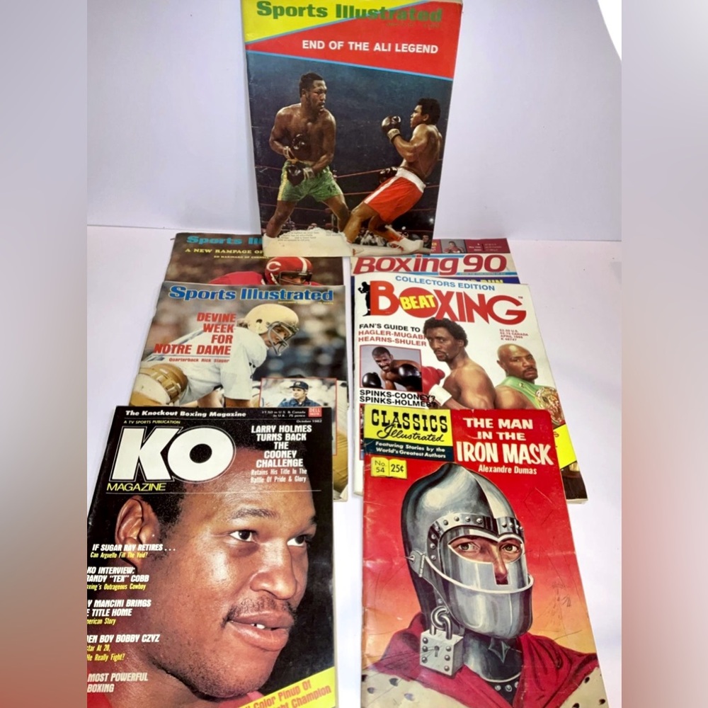 Lot Of 7 1970s  - 1990’s Boxing Illustrated & Sport Illustrated  Magazines More
